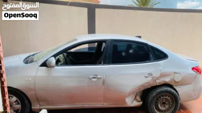 Hyundai Avante Standard 4