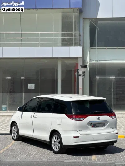 Toyota Previa Basic 3
