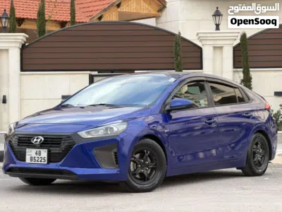 Hyundai Ioniq Standard 3