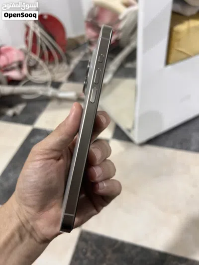 15 pro max ESIM 3
