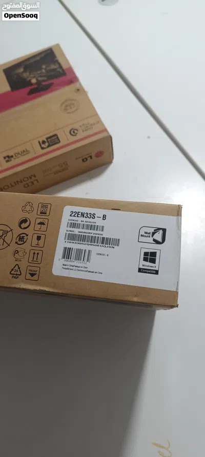 2 شاشه كمبيوتر LG اصليه 3