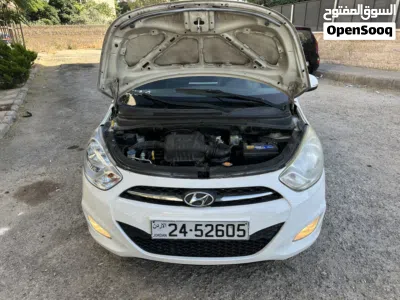 Hyundai i10 Standard 4
