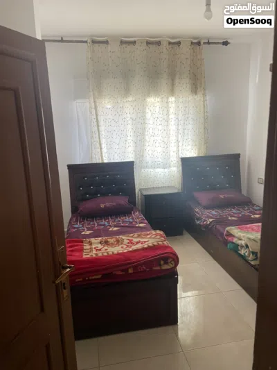 استديو مفروش للايجار 4