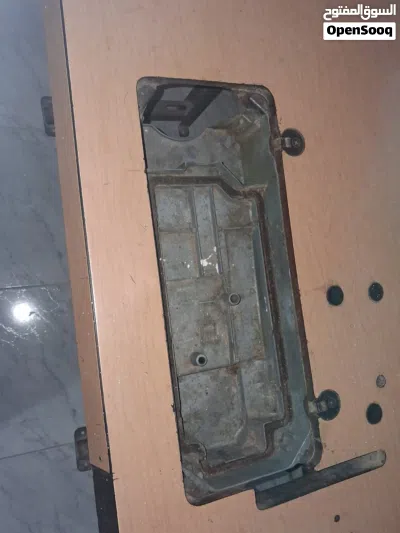 طاولة خياطه سنجر مع ماتور شغال 4
