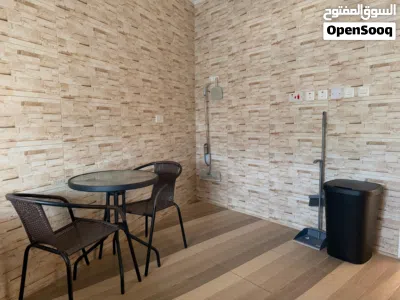 Studio flat for rent 3