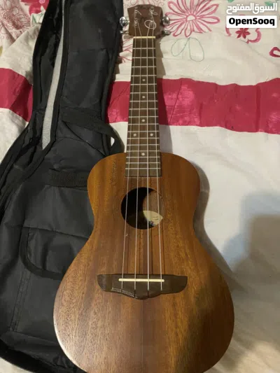 يوكوليلي سان رايز (Ukulele Sunrise) بحالة ممتازة كالجديد 2