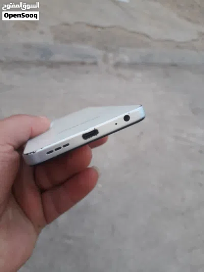 جهاز تكنو سبارك Km4 القوي جهاز كرت اصلى شركة عيب لا بحالة ممتازة بسعر ابلش منه مافيش 4