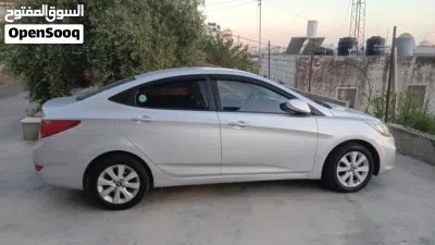 هيونداي اكسنت GLS 4