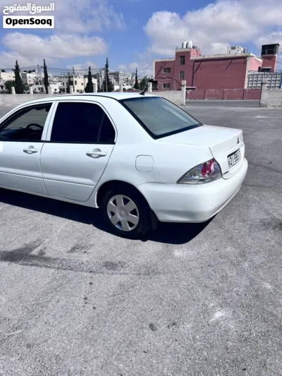 ميتسوبيشي لانسر GLX 3