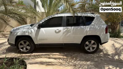 جيب كومباس Standard 4