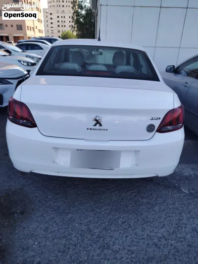 Peugeot 301 Allure 2