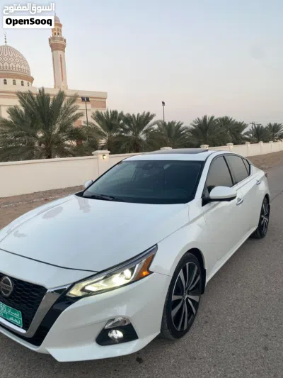 Nissan Altima SL 3