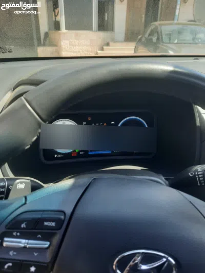 Hyundai Kona Premium 2