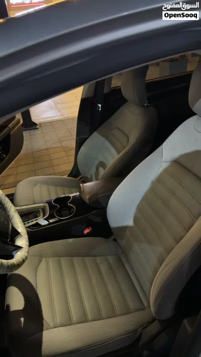 Ford Fusion S 4