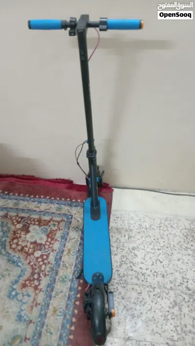 سكوترين كهربائيات سعر الواحد 32 قابل للتفاوض موجود الوكاله بدون مفتاح وإللي بمفتاح النوع السريع 3