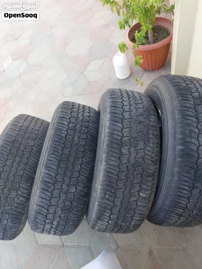 إطارات دنلوب مع رنجات ل شفروليه تاهو او سلفادور او افلانش موديل الاطارات 22 القياس 265 /65 /18 4