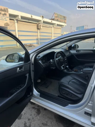 Hyundai Sonata SEL 3