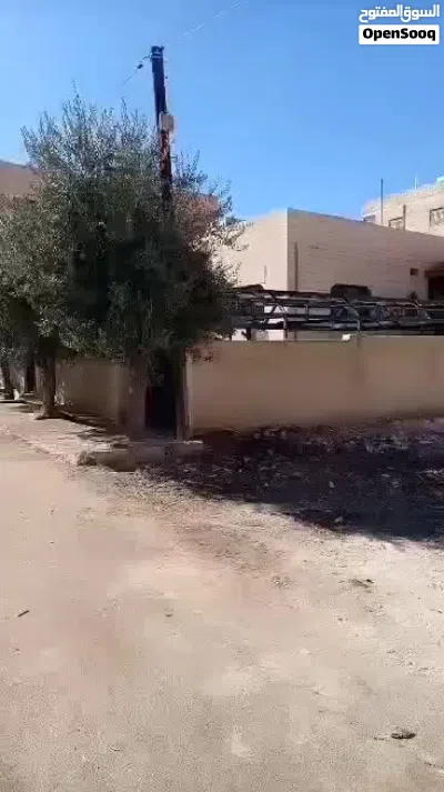 بيت مستقل للبيع في طبربور 2
