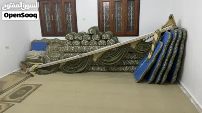جلسة للبيع ربي يبارك مكانها سوق الجمعة 2