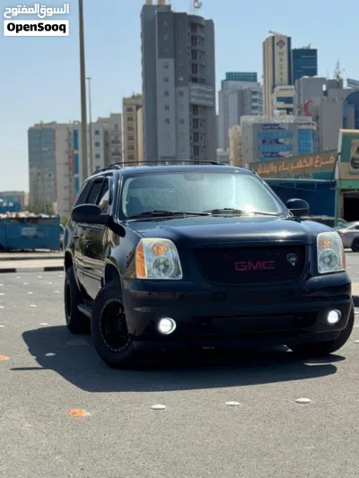 GMC Yukon SLT 2
