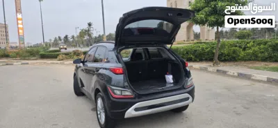 هيونداي كونا 2.0 I4 FWD 4