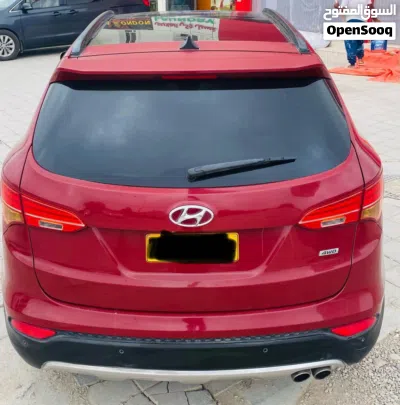 Hyundai Santa Fe Limited 4
