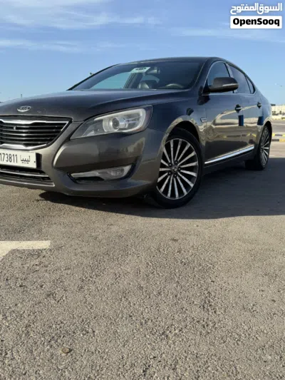 Kia Cadenza Premium 2