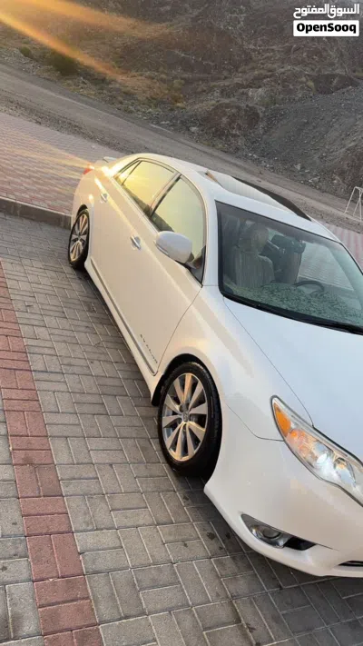 Toyota Avalon Limited 4
