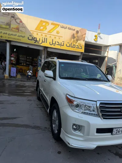 تويوتا لاند كروزر GXR 3