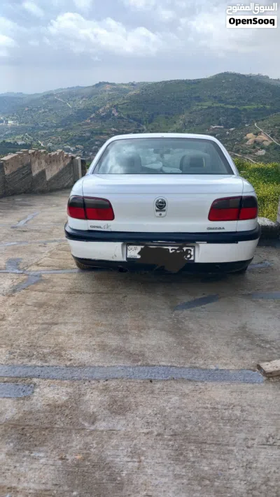 Opel Omega 4