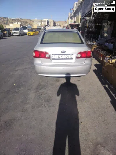 Kia Lotze 3