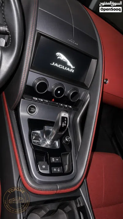 Jaguar F-Type R-Dynamic 4