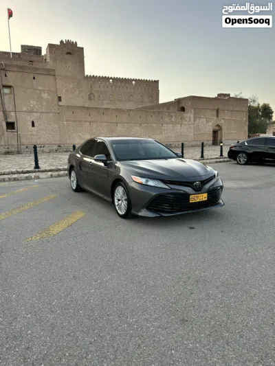 Toyota Camry XLE 2