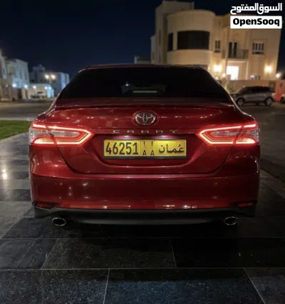 Toyota Camry SE 2