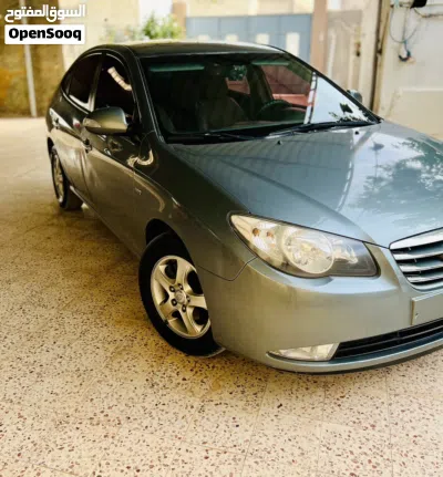 Hyundai Elantra GL 2
