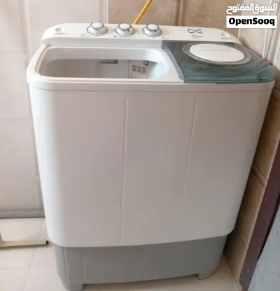 شقه في صلالة الجديدة نظيفه 3