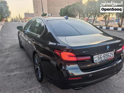 بي ام دبليو الفئة 5 530 4