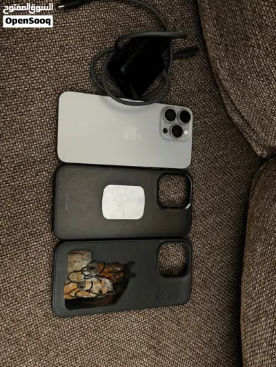 GB 256 iPhone 15pro max 2