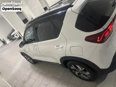Kia Sonet Standard 4