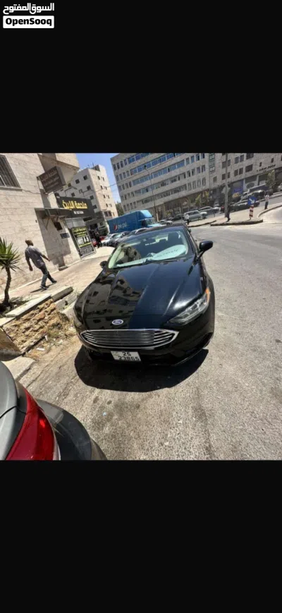 Ford Fusion SE 3