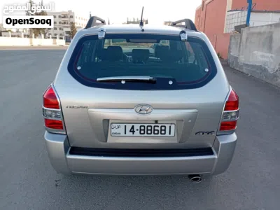 Hyundai Tucson GLS 4
