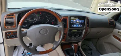 Toyota Land Cruiser GXR 3