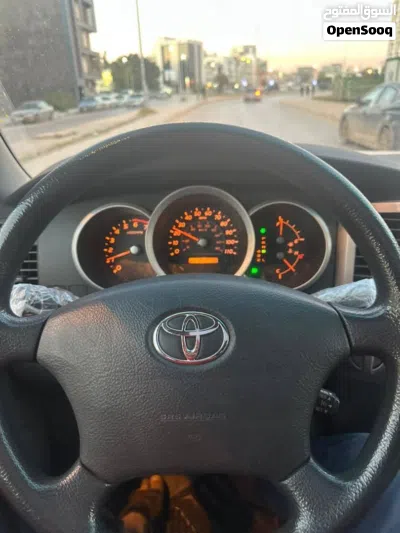 Toyota 4 Runner Limited 4