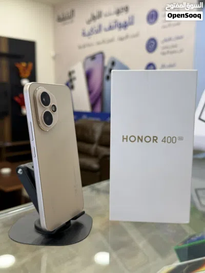 Honor 400 5g بحالة الوكالة نقر صغير بالشصي 3