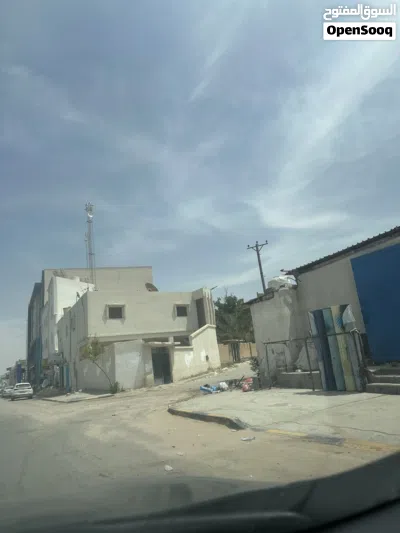 للبيع. حوش ورته للبيع وراقه سيلمه الله يبارك طريق عين زاره ع طريق 4