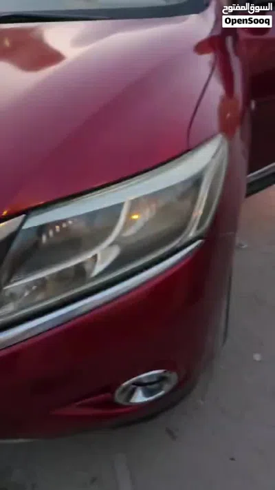 Nissan Pathfinder SV 4