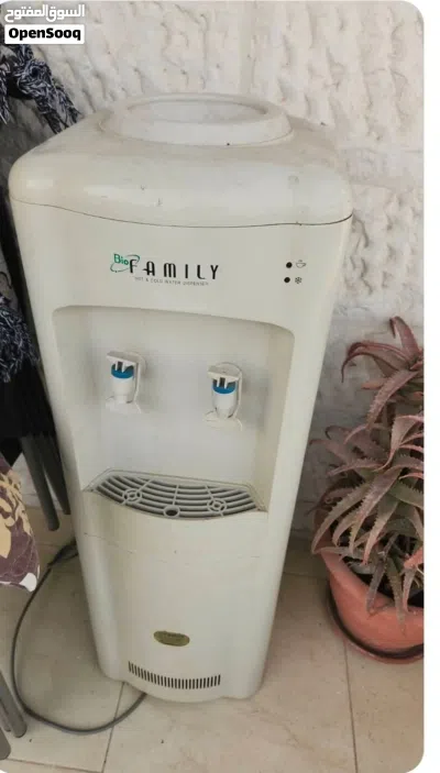 سرير للبيع بدون الفرشه من بيت بحاله ممتازه 3