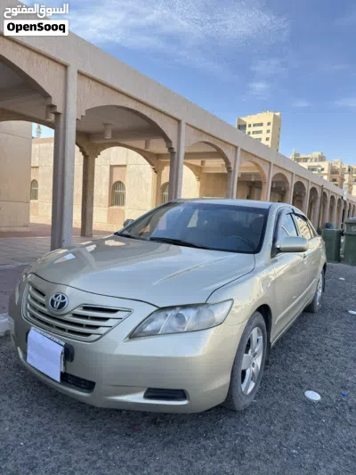 Toyota Camry GL 2