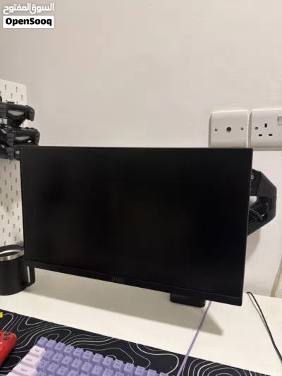 شاشه msi ك الجديده مع ستاند الشاشه المتحرك 180 2