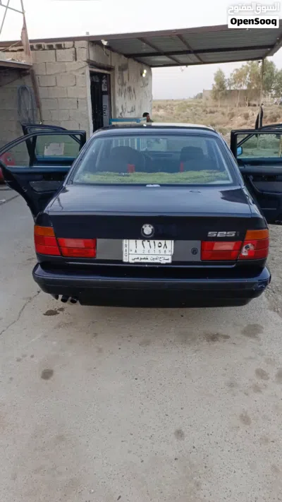BMW 5 Series 525 3